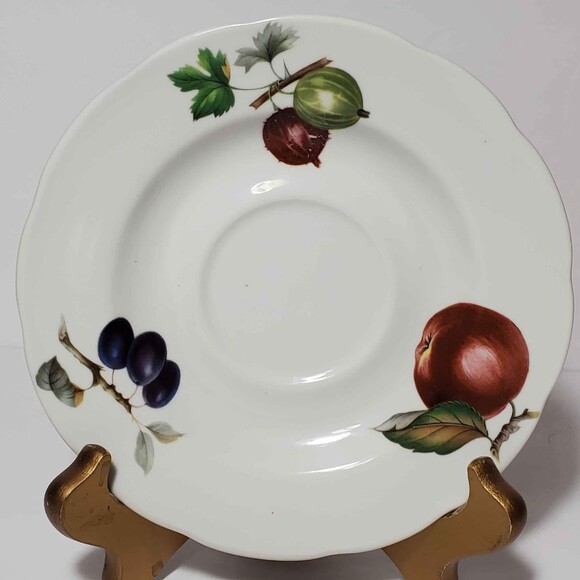 Cordon Bleu Teacup and Saucer Fruit Hand Decorated USA - Picture 5 of 9